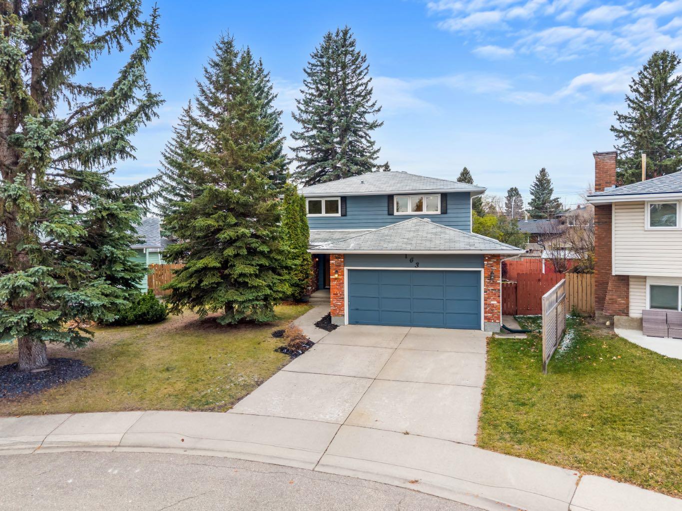 163 Lake Arrow Green SE, Calgary, Alberta T2J3C1 For Sale | HouseSigma