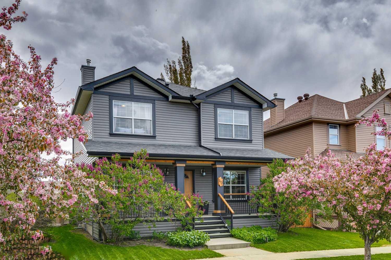 40 Prestwick Estate Link SE, Calgary, Alberta T2Z3Z2 Sold History