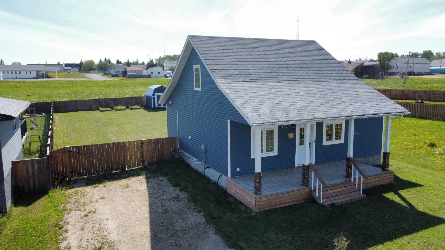 5209 52 Street, Valleyview, Alberta T0H3N0 For Sale HouseSigma