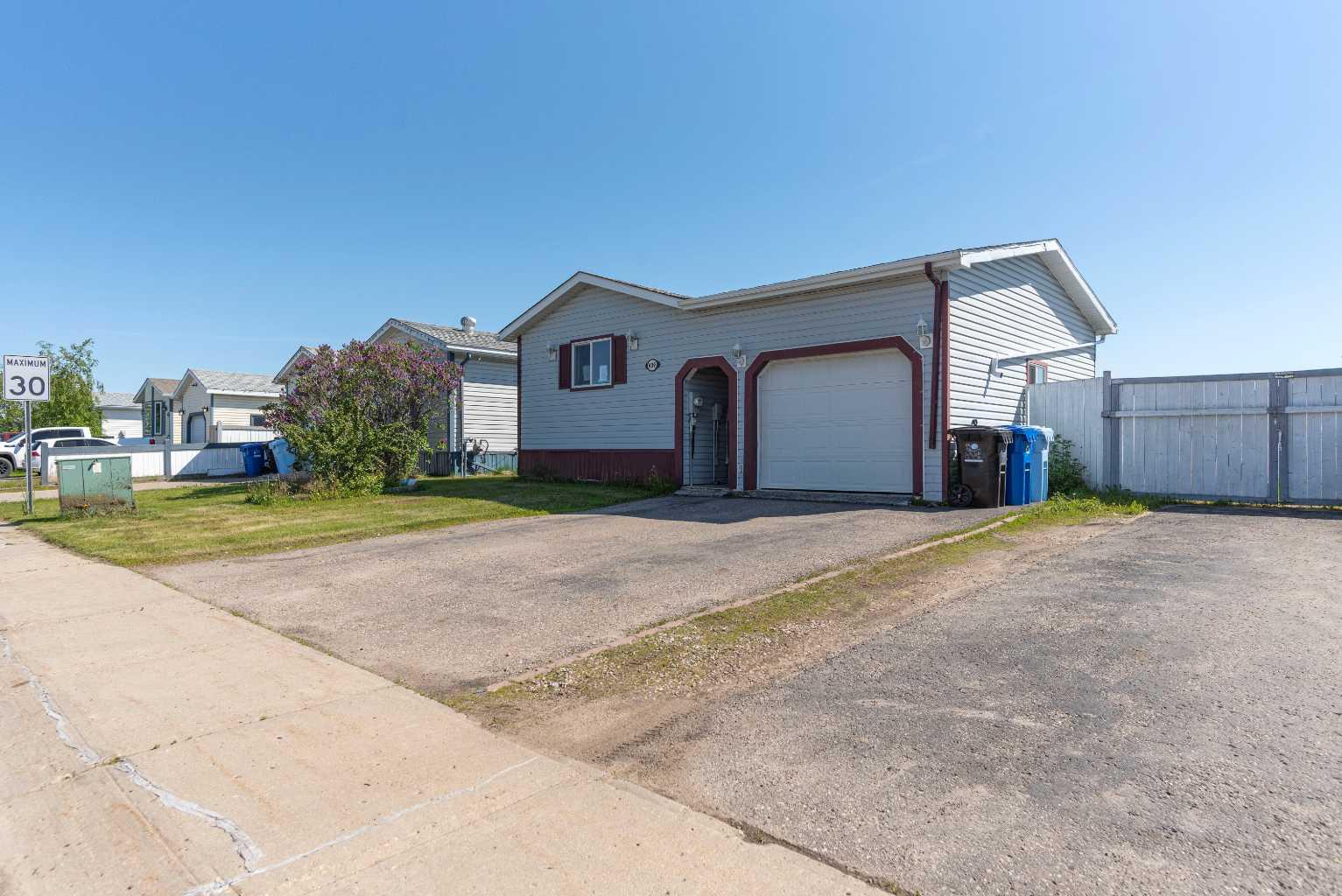 409 Harpe Way, Fort McMurray, Alberta T9K2L7 For Sale HouseSigma