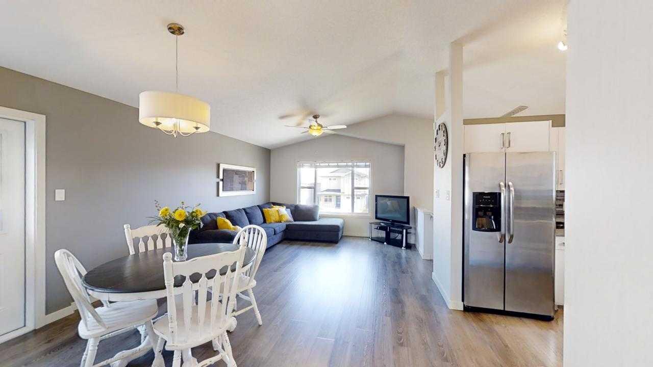 4614 7, Coalhurst, Alberta T0L0V0 For Sale HouseSigma