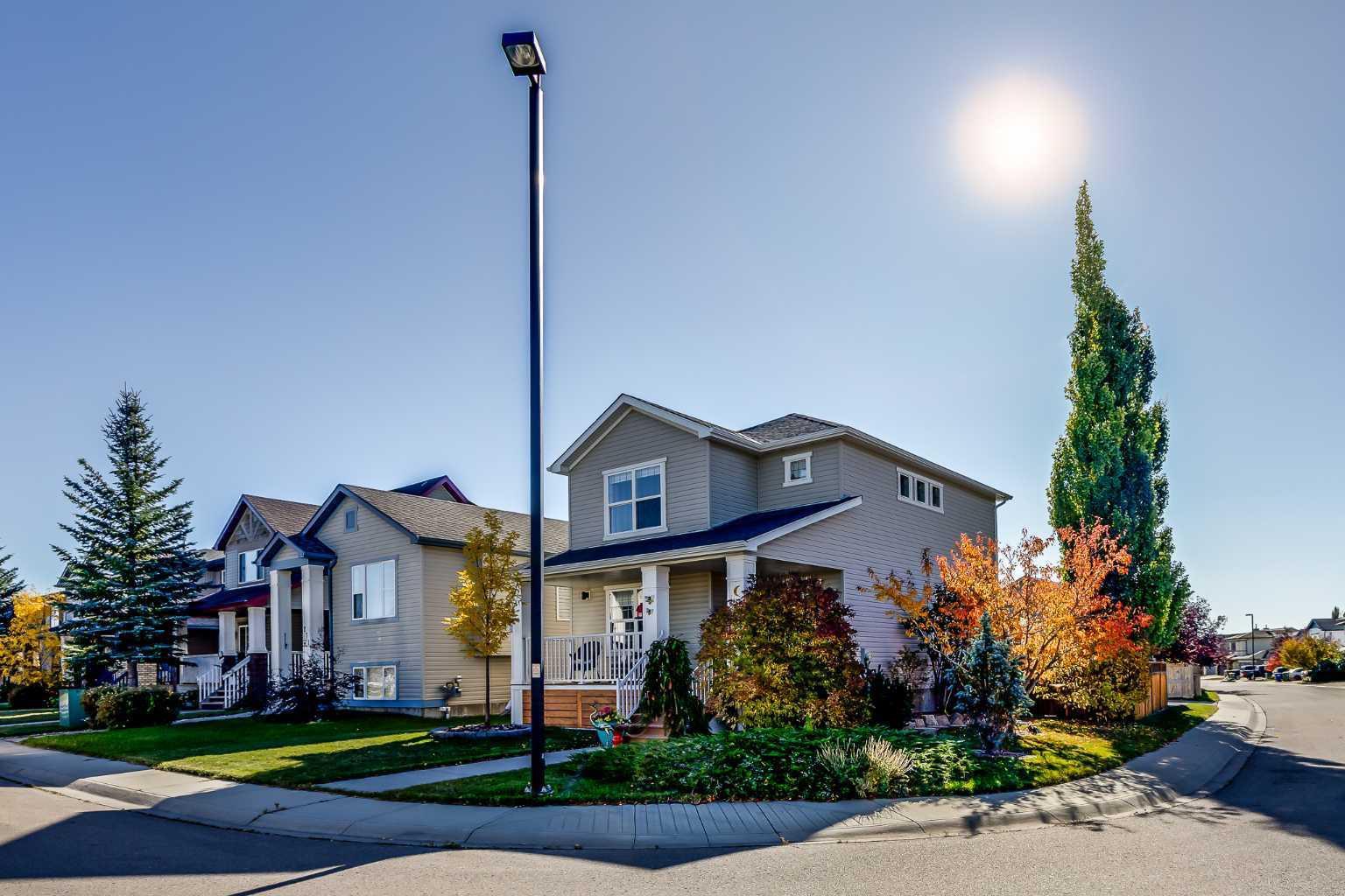 275 Sagewood Gardens SW, Airdrie, Alberta T4B3A4 For Sale HouseSigma