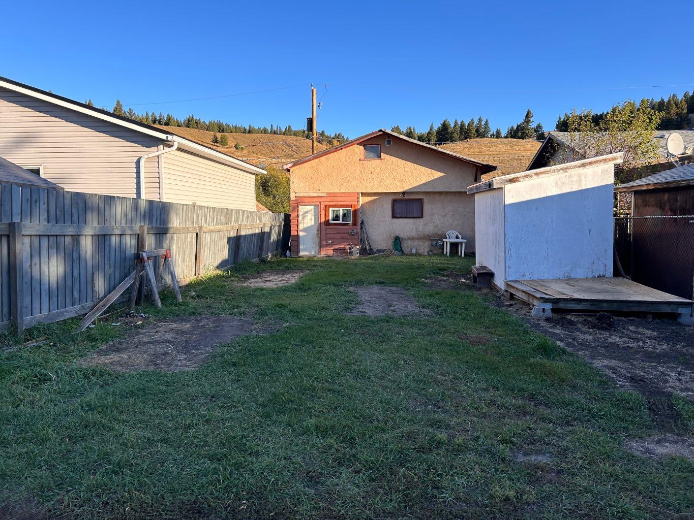 7046 18 Avenue, Coleman, Alberta T0K0M0 For Sale HouseSigma