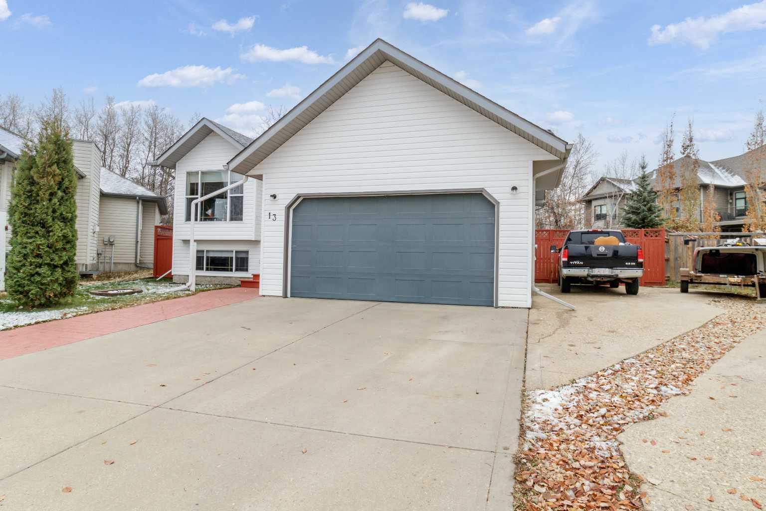 13 Westwood Court S, Sylvan Lake, Alberta T4S1P7 For Sale HouseSigma