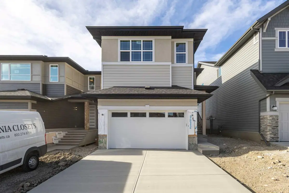 233 Spring Creek Circle SW, Calgary, Alberta Sold History | HouseSigma