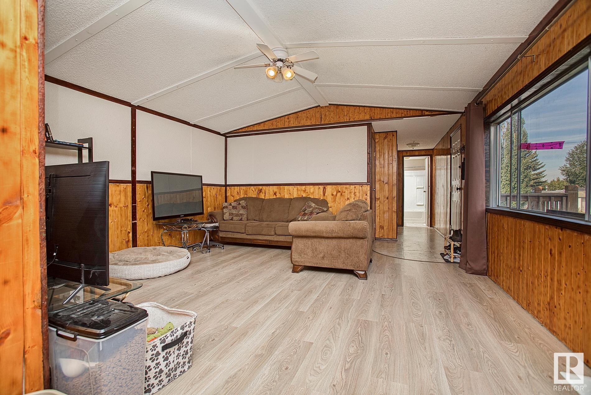 784 53222 Range Road 272, Rural Parkland County, Alberta T7X3R1 For