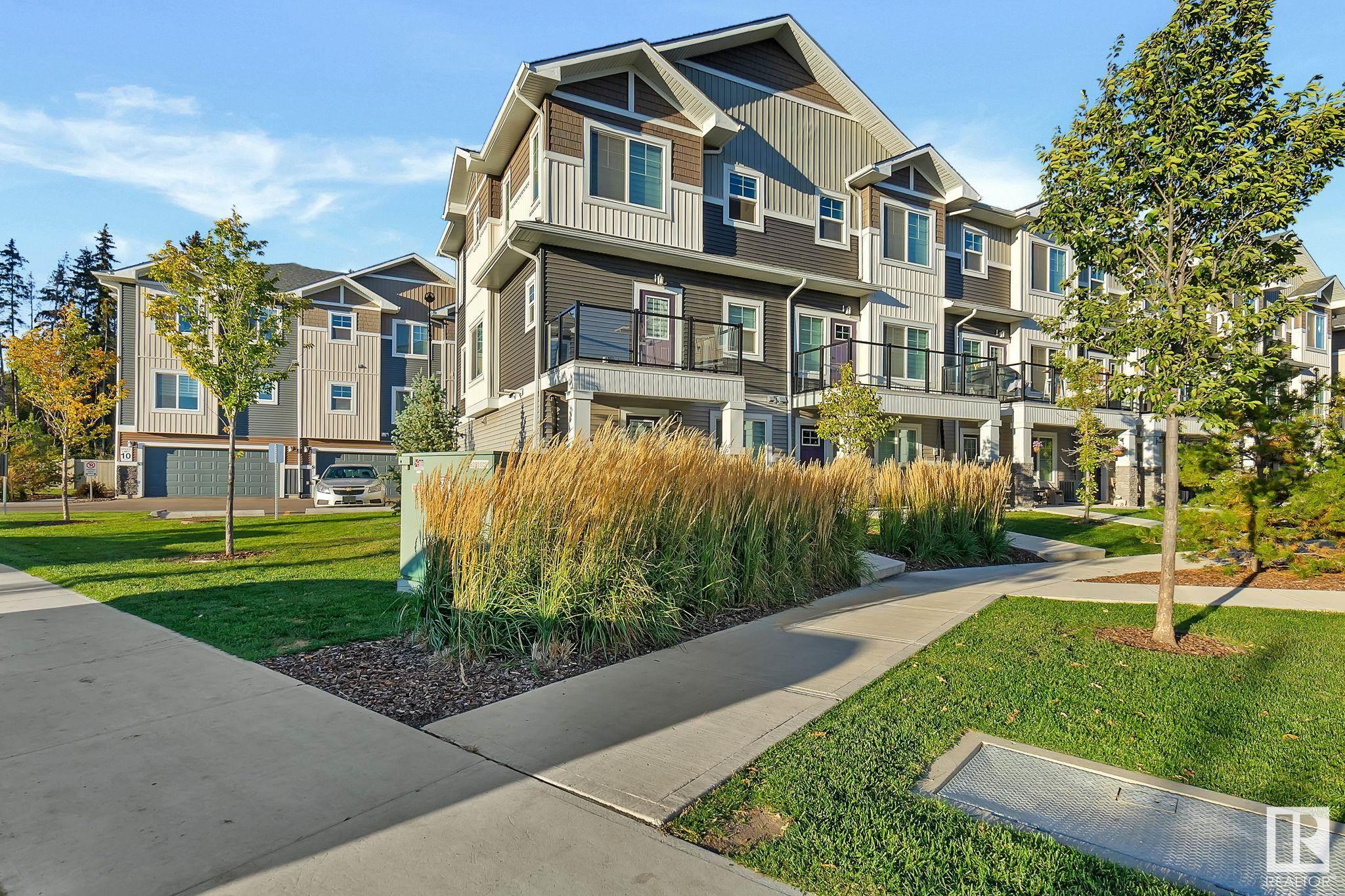 33 230 EDGEMONT Road NW, Edmonton, Alberta T6M0Y8 For Sale HouseSigma