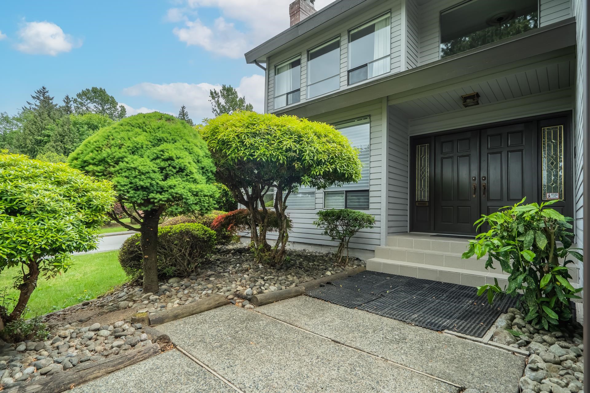 7403 LAMBETH DRIVE, Burnaby, British Columbia V5E4B4 Sold History