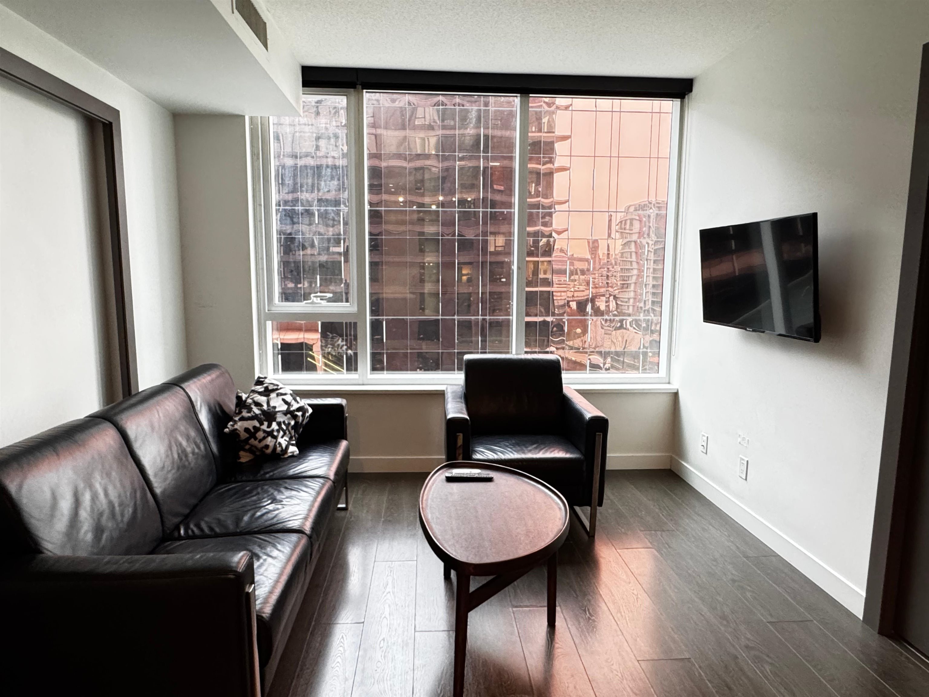 Unit 755 - 38 Smithe Street, Vancouver 3