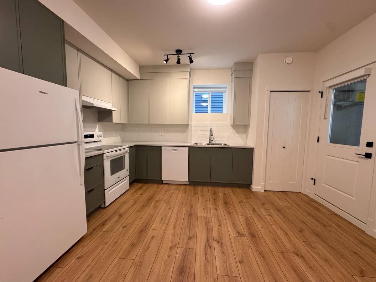 Unit Suite - 11058 Lockwood St, Maple Ridge 2