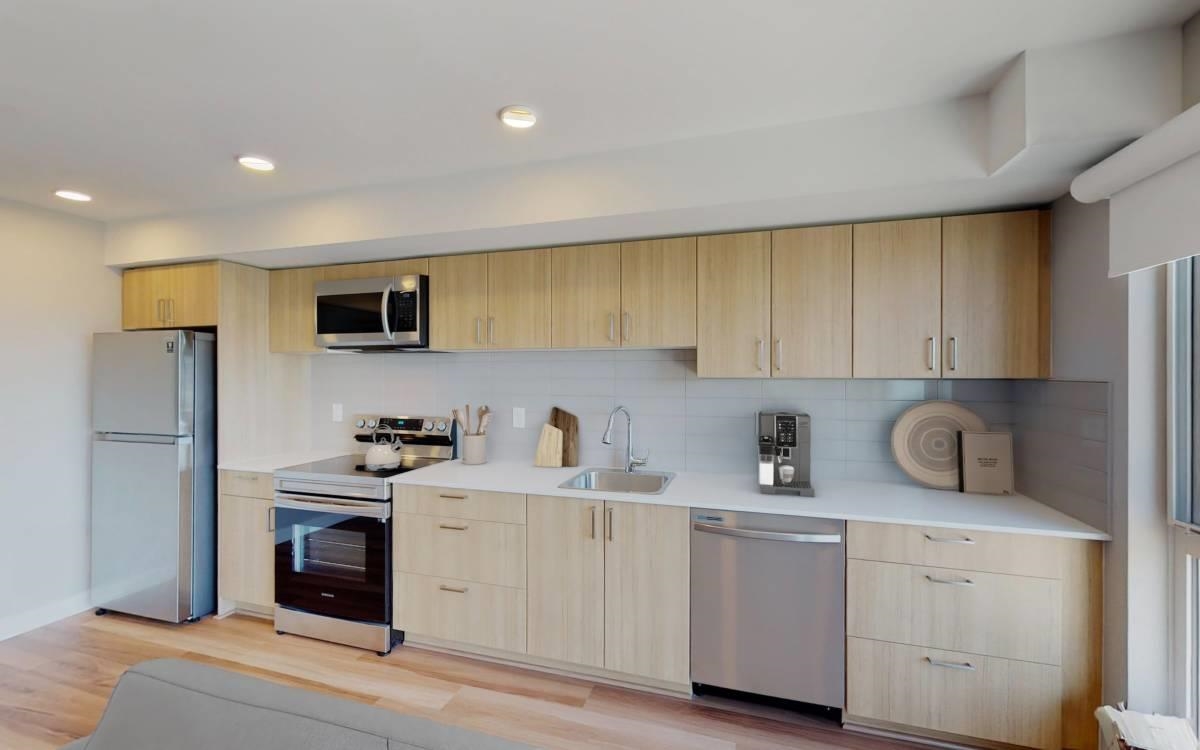 Unit 503 - 408 East Columbia, New Westminster 4