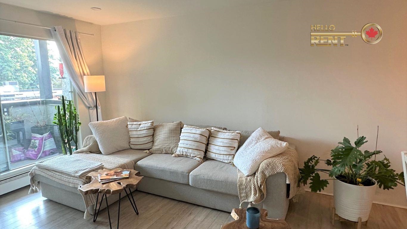 Unit 209 - 809 16th Street W, North Vancouver 4