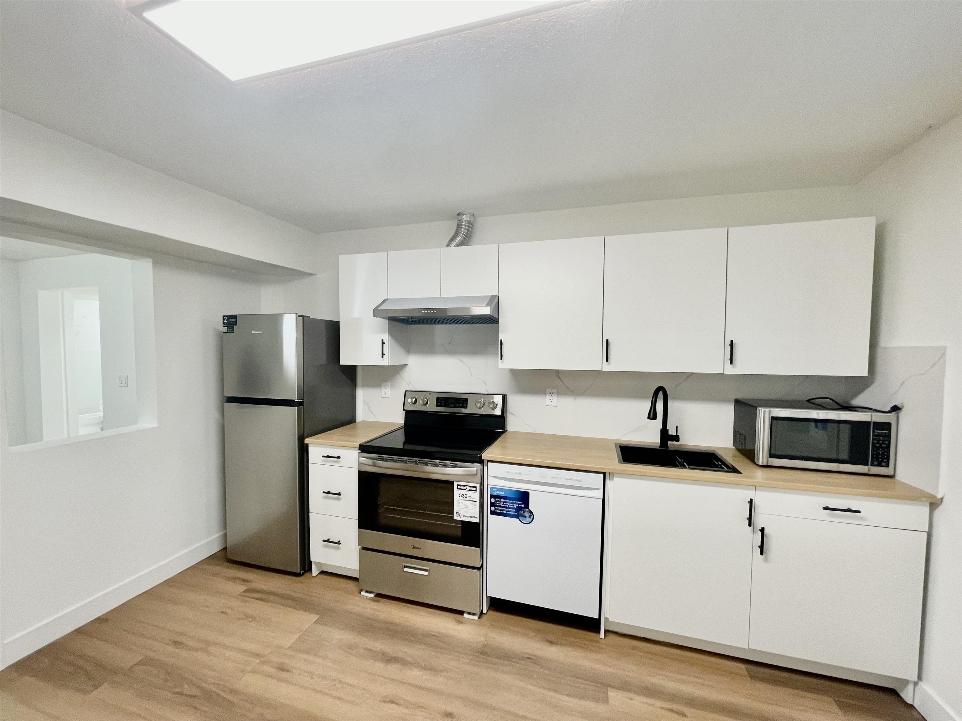 Unit lower level - 1695x 84 Avenue, Surrey 3
