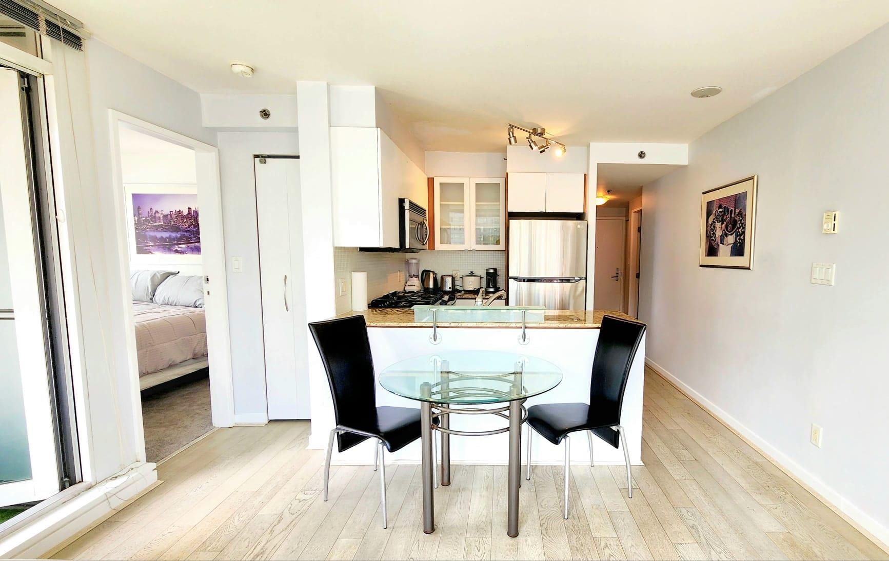 Unit 609 - 822 Seymour Street, Vancouver 5