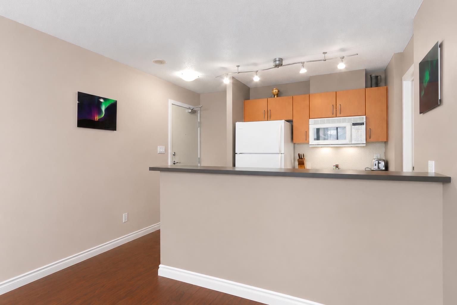 Unit 407 - 1295 Richards Street, Vancouver 3