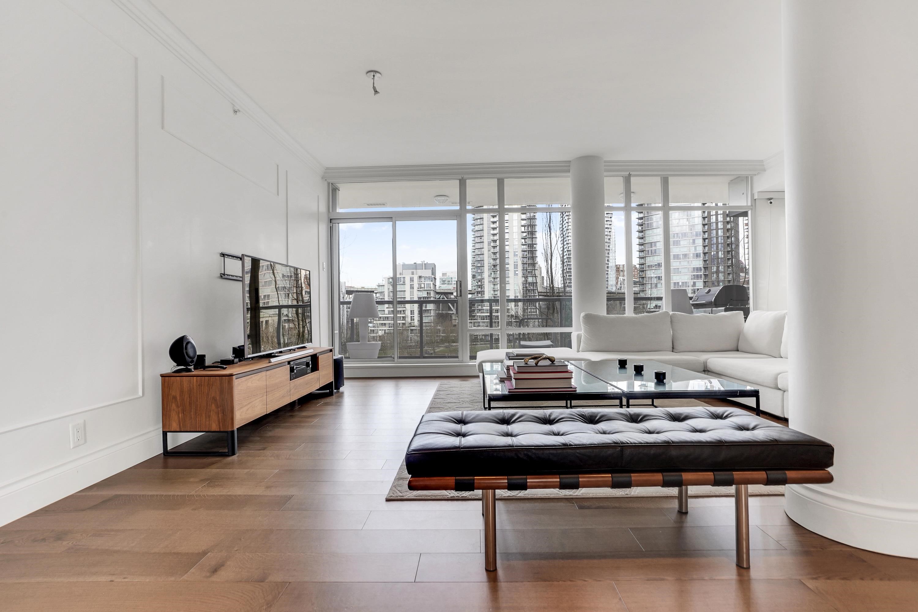 Unit 701 - 426 Beach Crescent, Vancouver 3