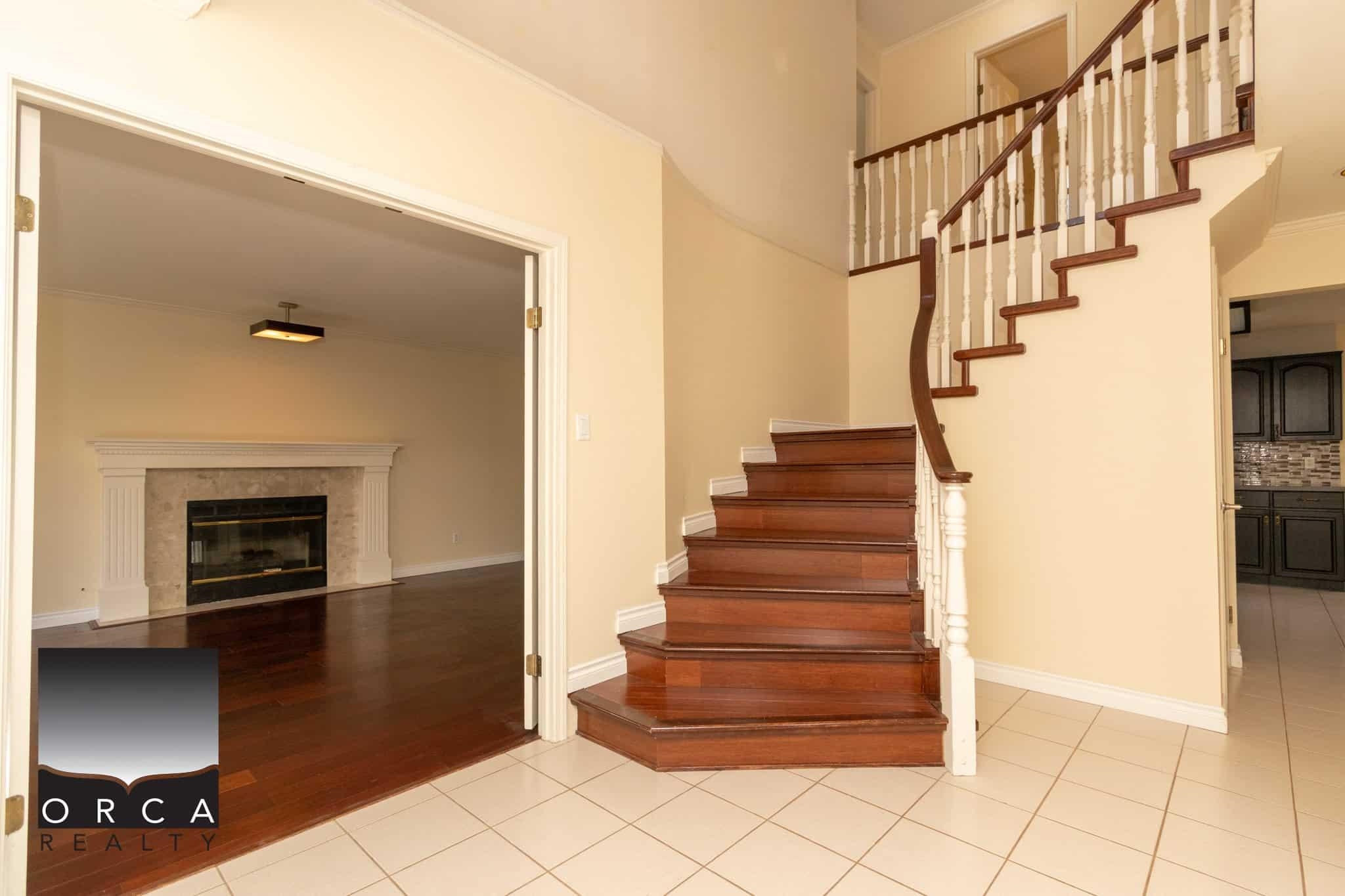3015 Griffin Place, North Vancouver 2