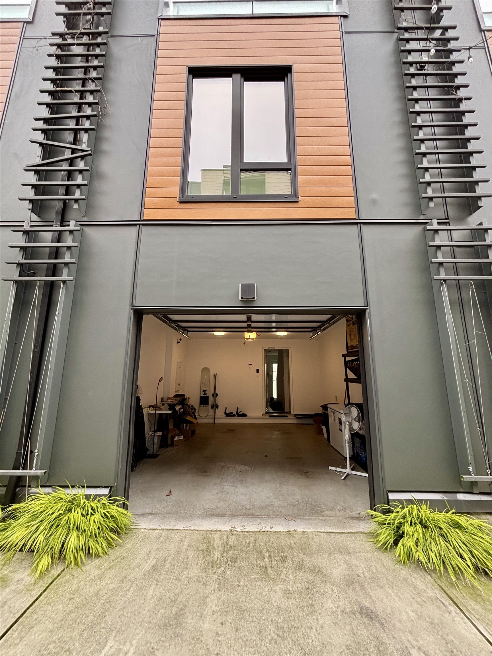 Unit 3 - 720 3rd East Street, North Vancouver 4