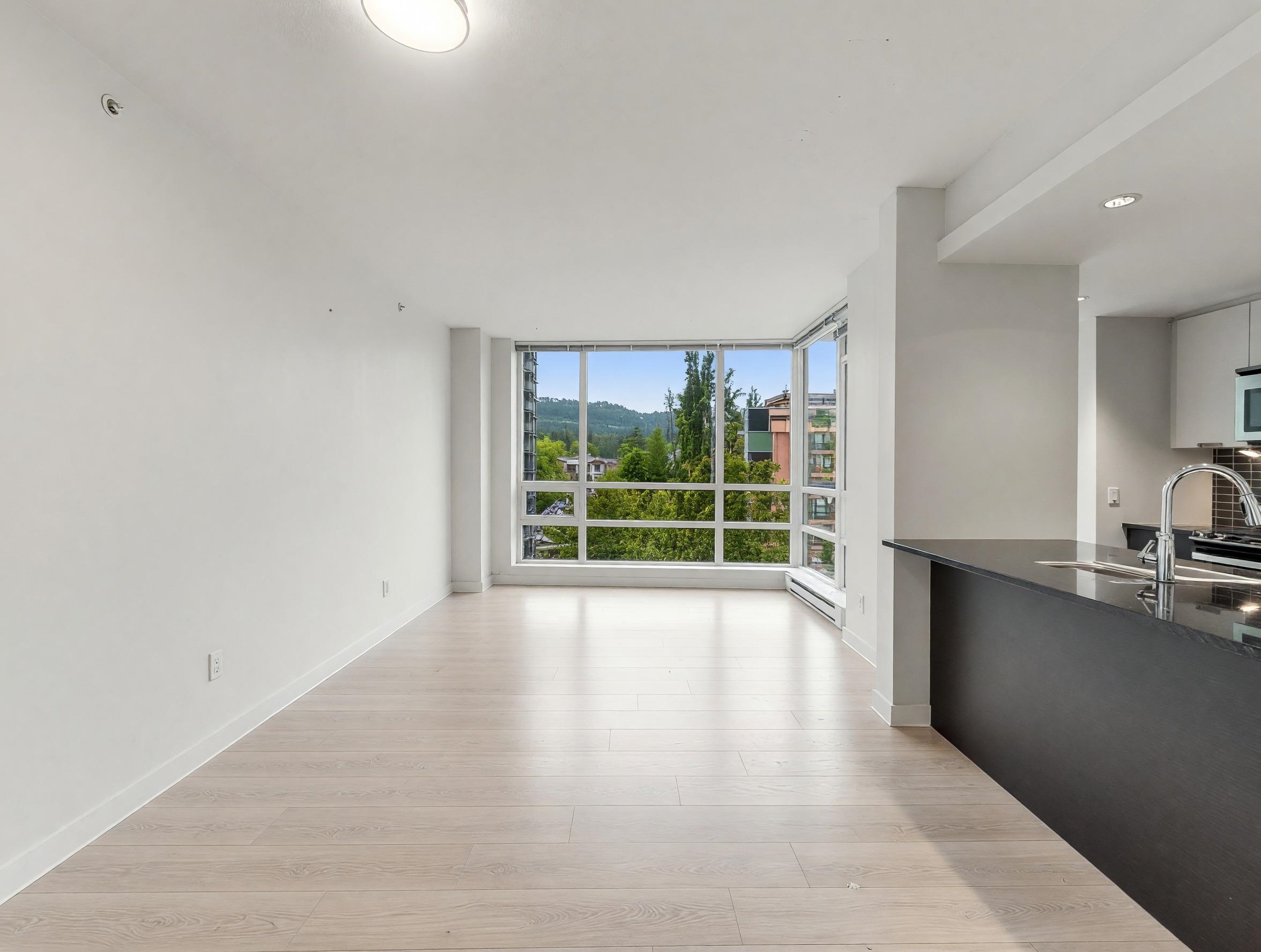 Unit 605 - 2968 Glen Dr, Coquitlam 2