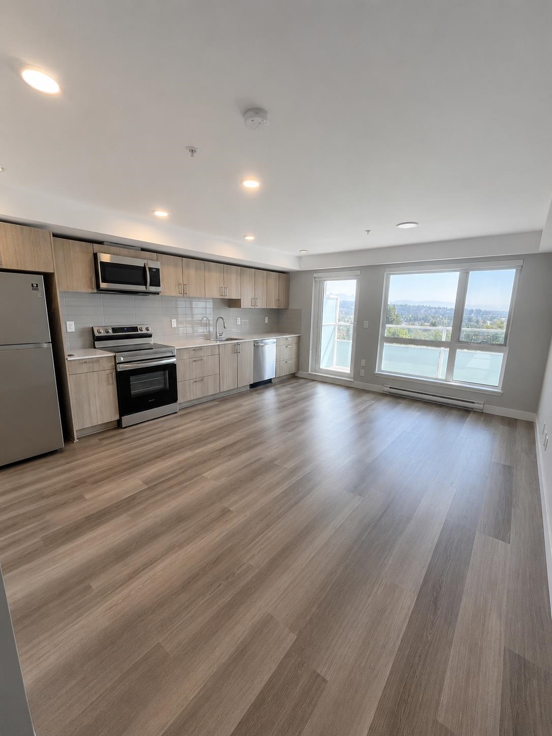 Unit 304 - 408 East Columbia, New Westminster 4
