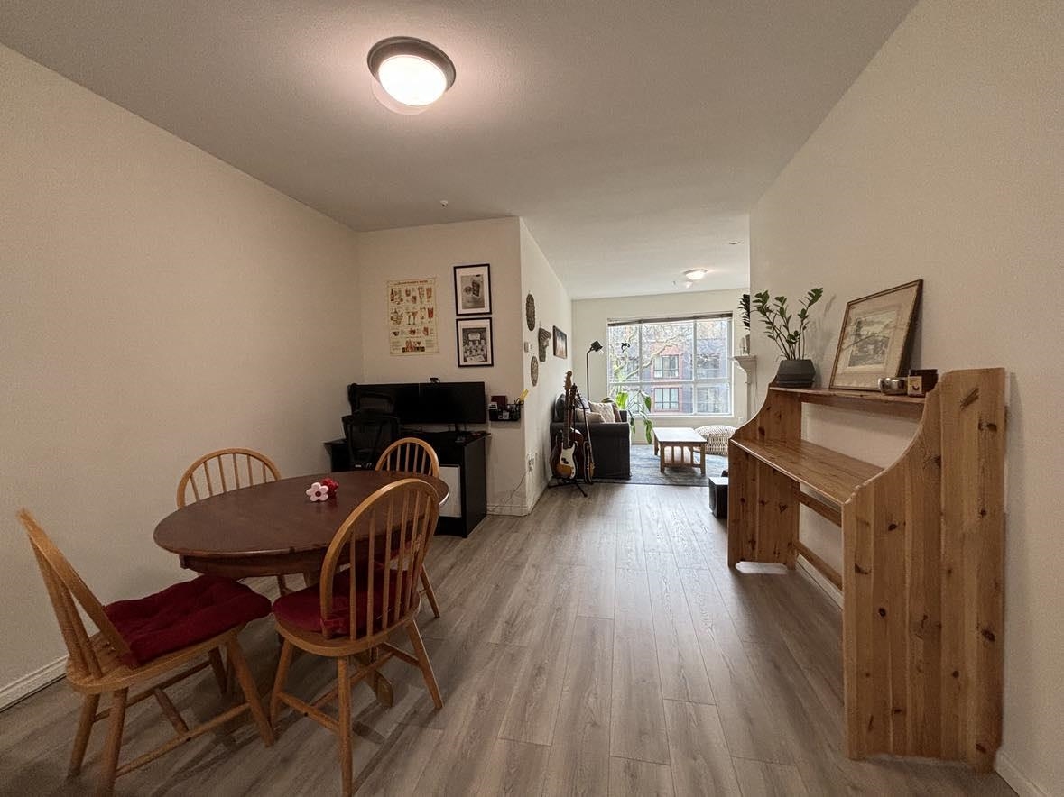 Unit 304 - 2755 Maple Street, Vancouver 2