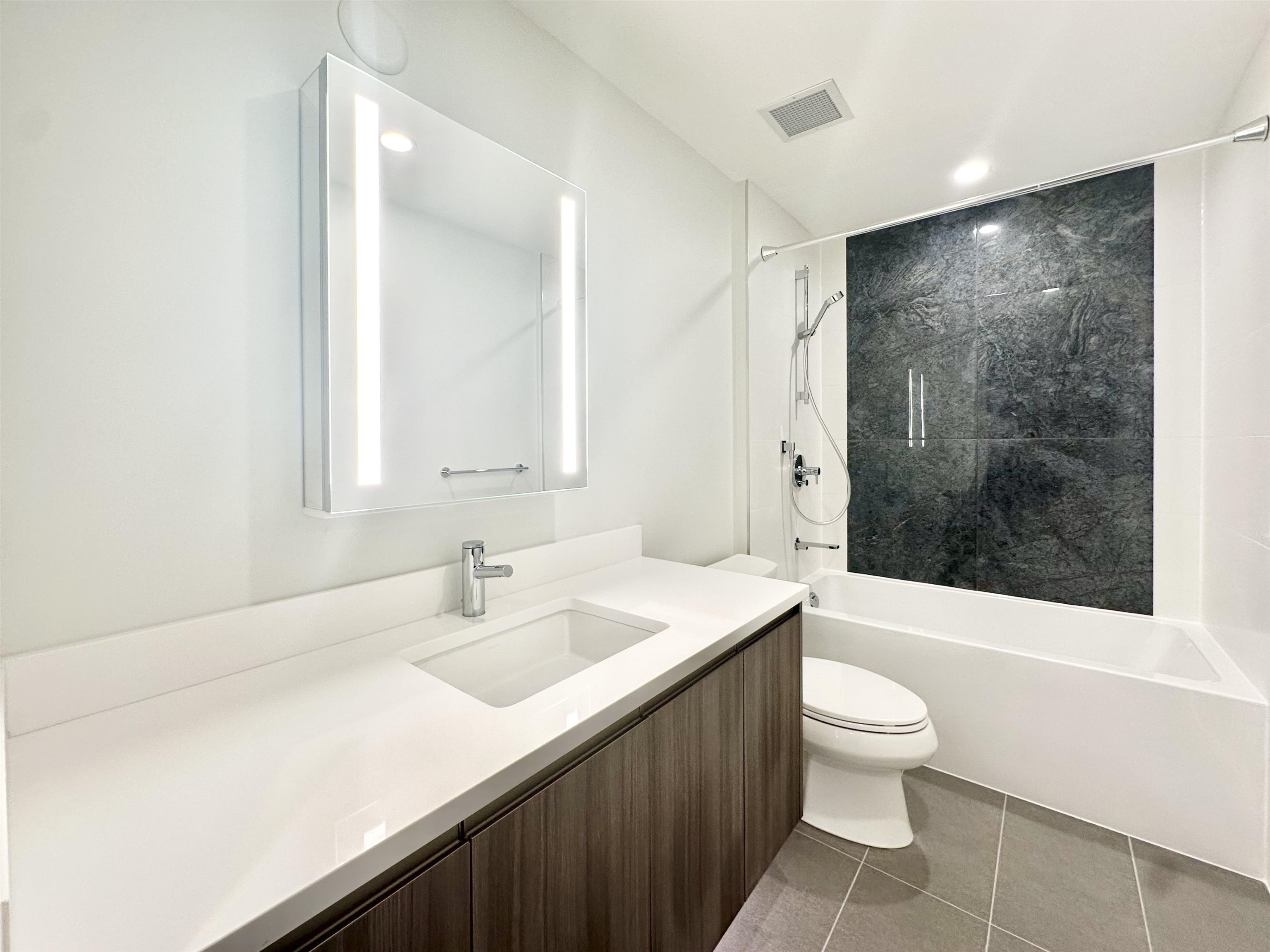 Unit 303 - 485 63rd Ave, Vancouver 3
