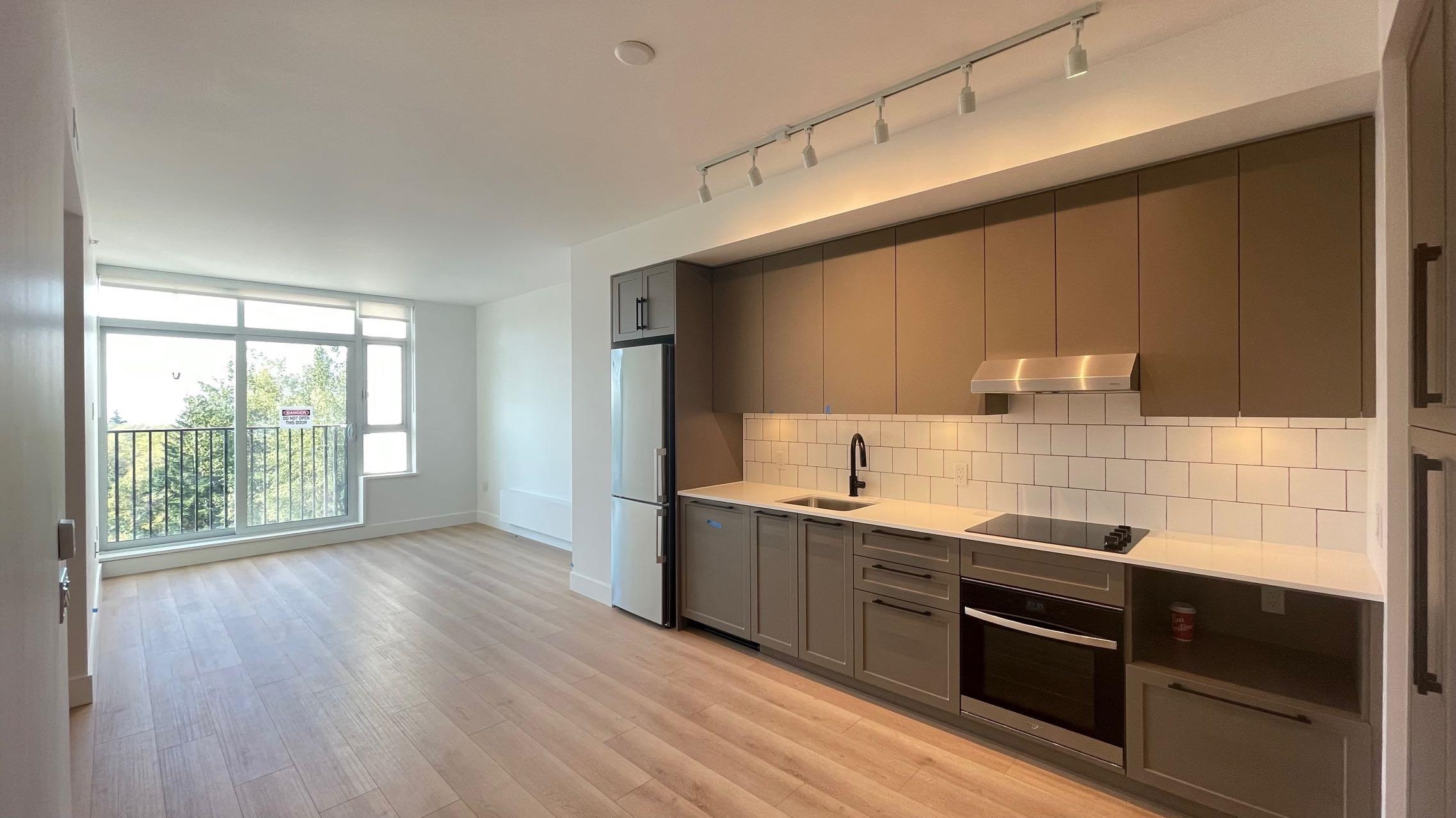 Unit 403 - 8750 University Crescent, Burnaby 3