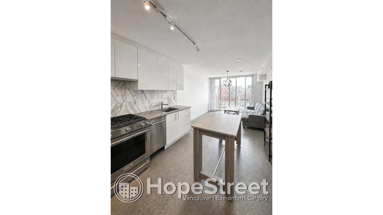 Unit 605 - 231 East Pender Street, Vancouver 2
