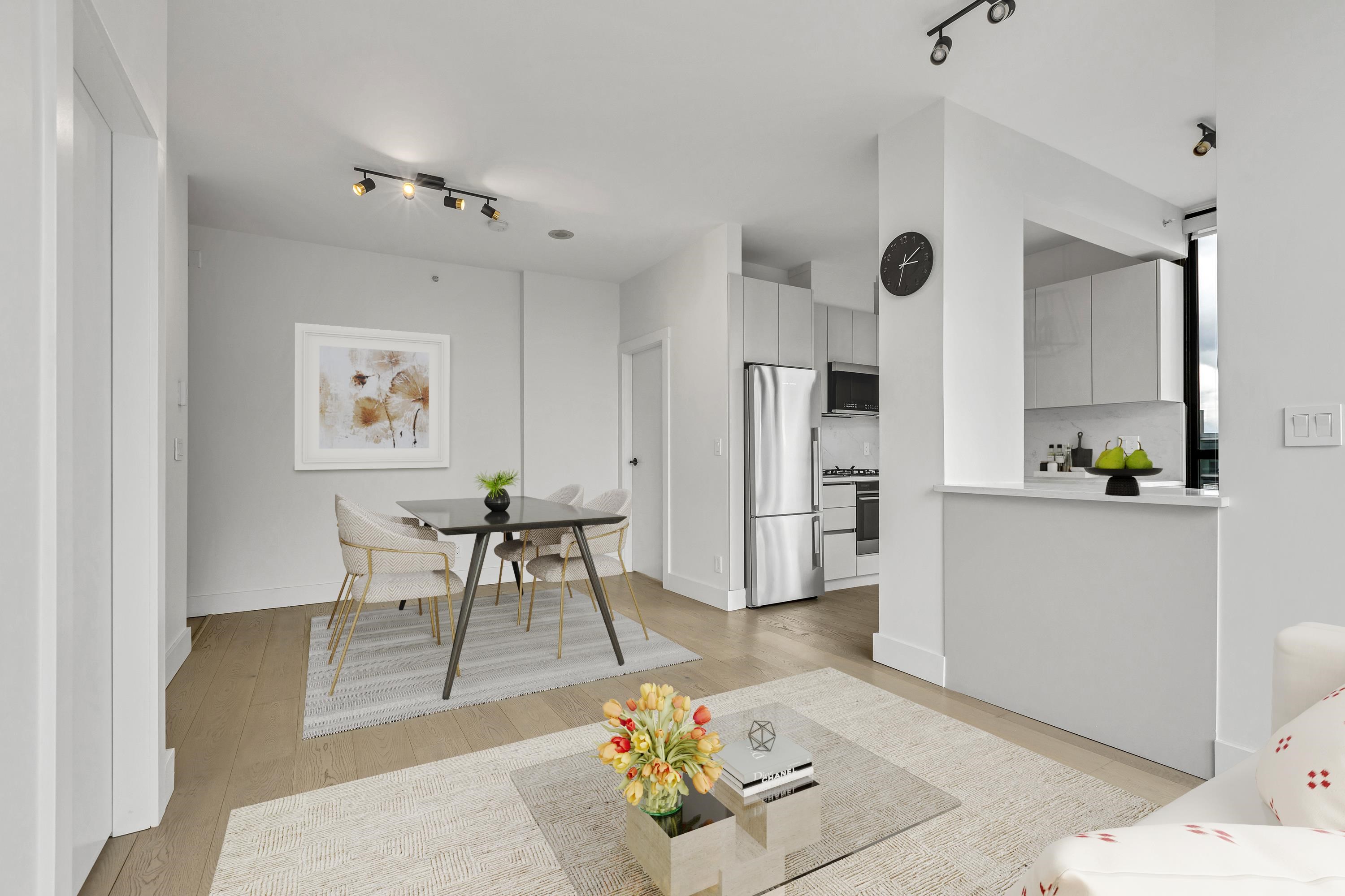 Unit 2402 - 1239 Georgia Street W, Vancouver 3