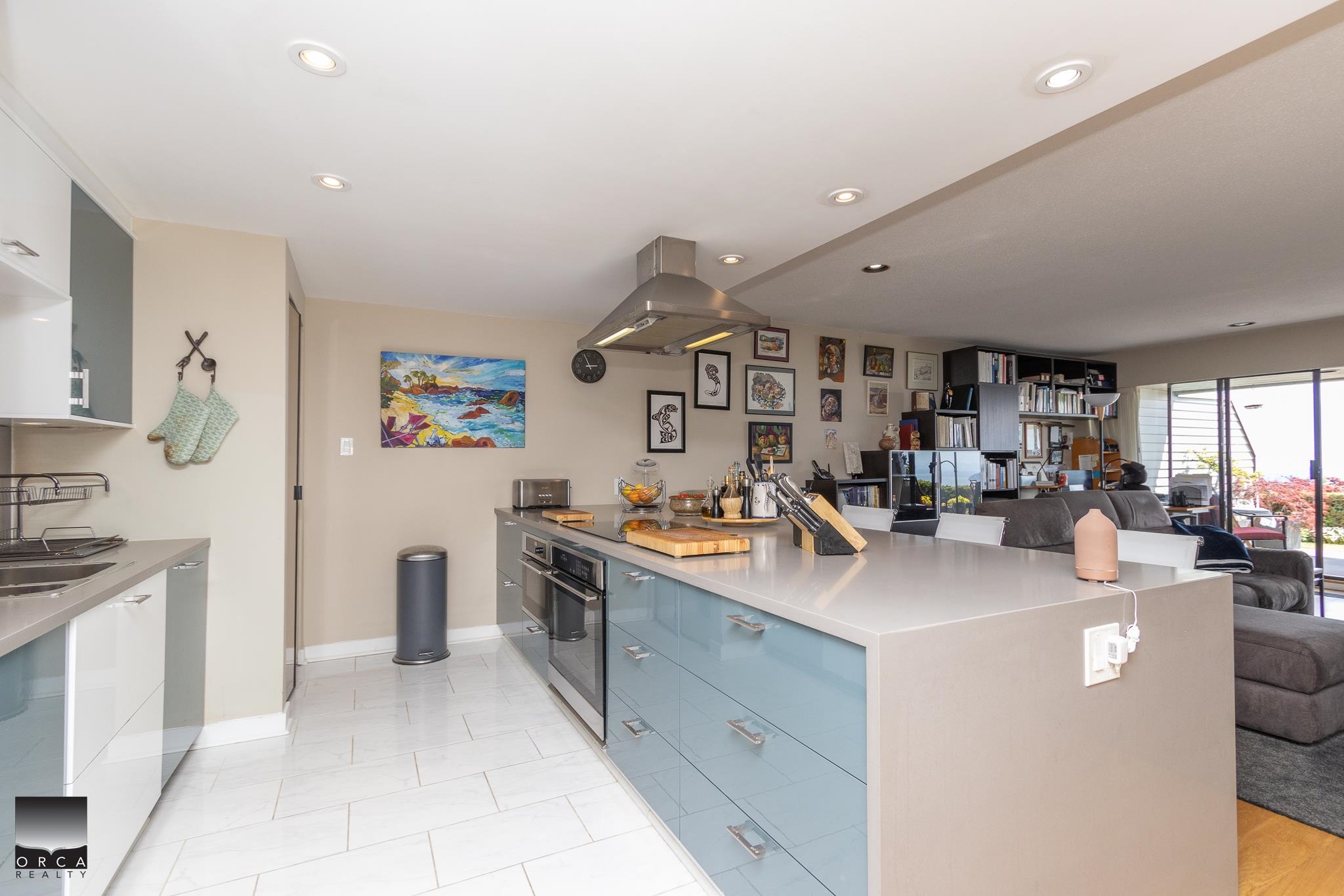Unit 11 - 2246 Folkstone Way, West Vancouver 5