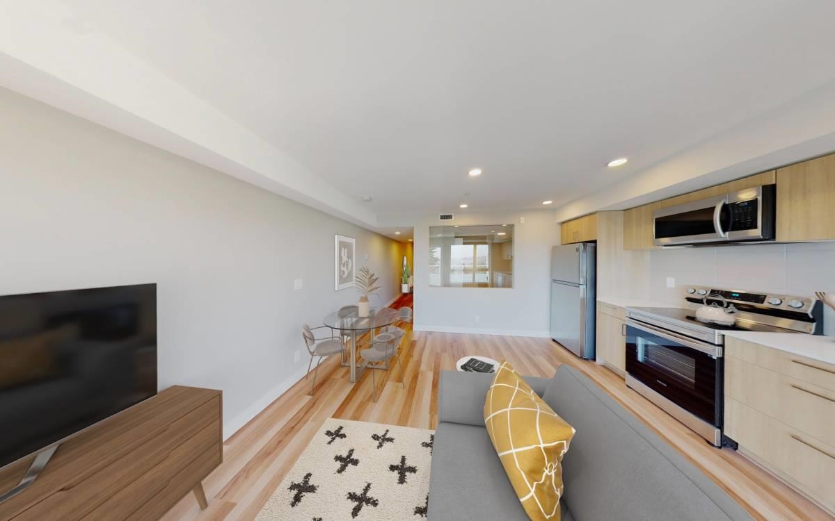 Unit 504 - 408 East Columbia, New Westminster 2