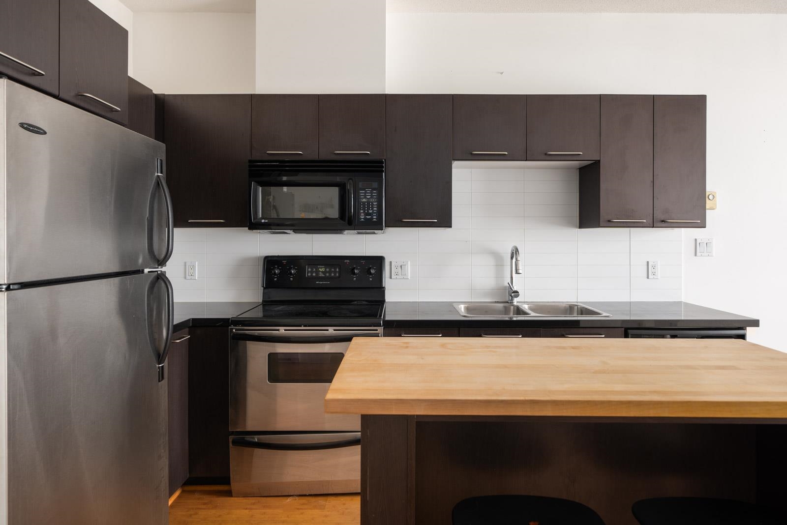 Unit 410 - 205 10th Avenue E, Vancouver 3
