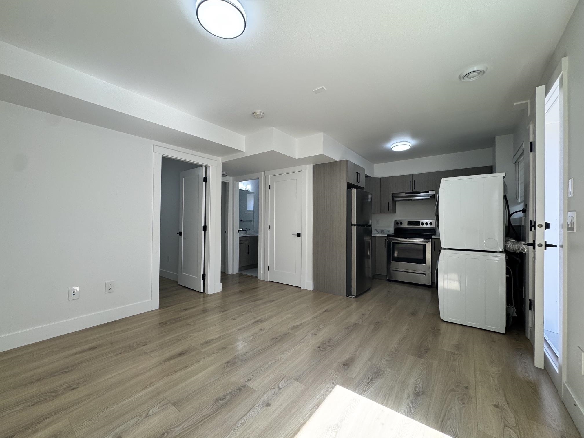 Unit Basement rental - 16794 20a Avenue, Surrey 5