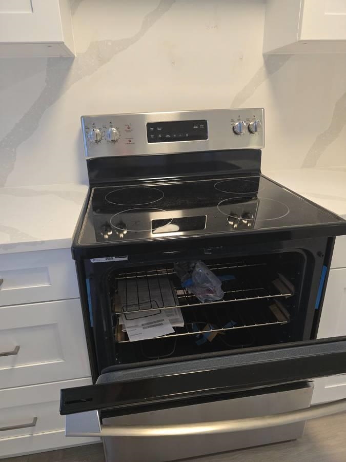 Unit Suite - 8668 Machell St, Mission 2