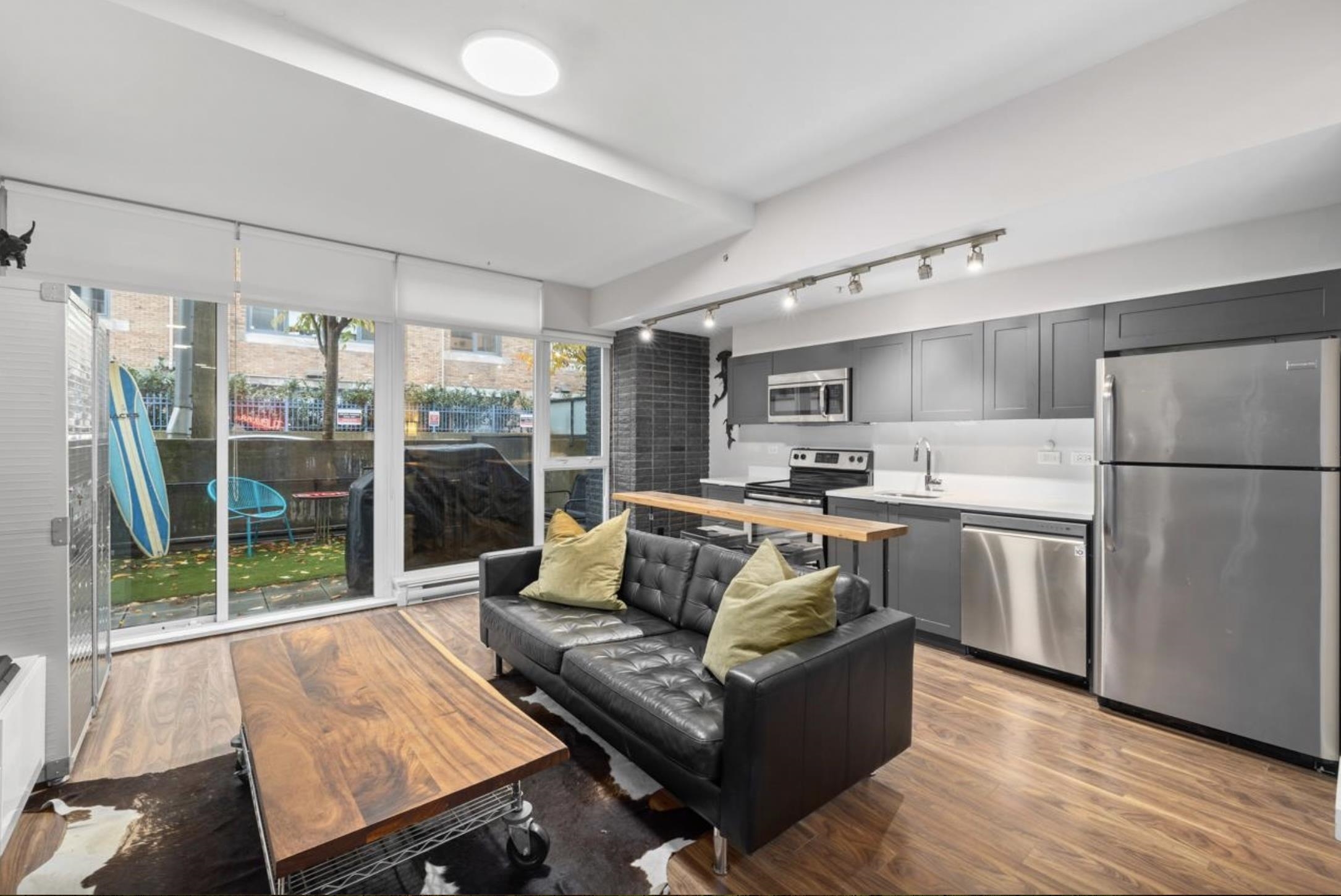 Unit 101 - 2511 Quebec Street, Vancouver 2