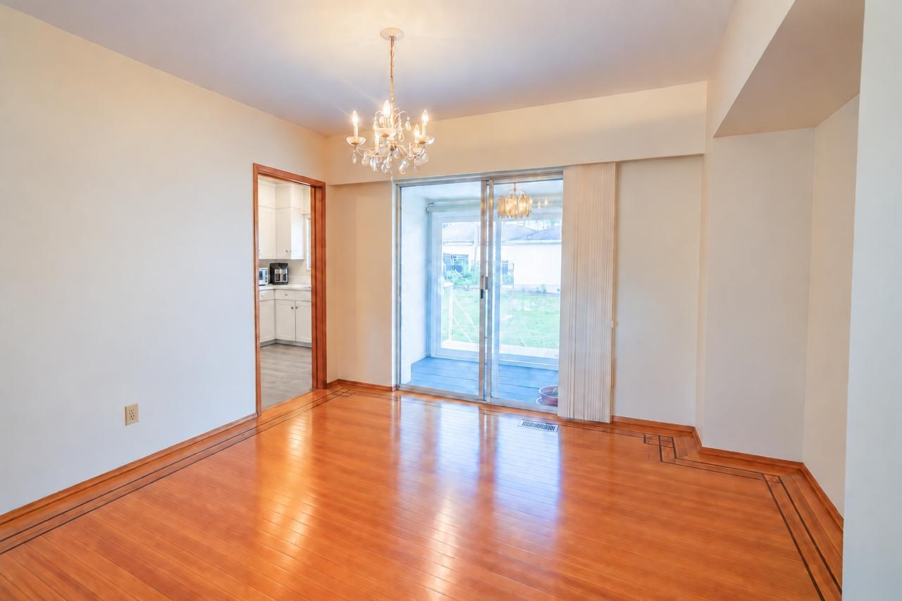 7895 Elliott Street, Vancouver 5
