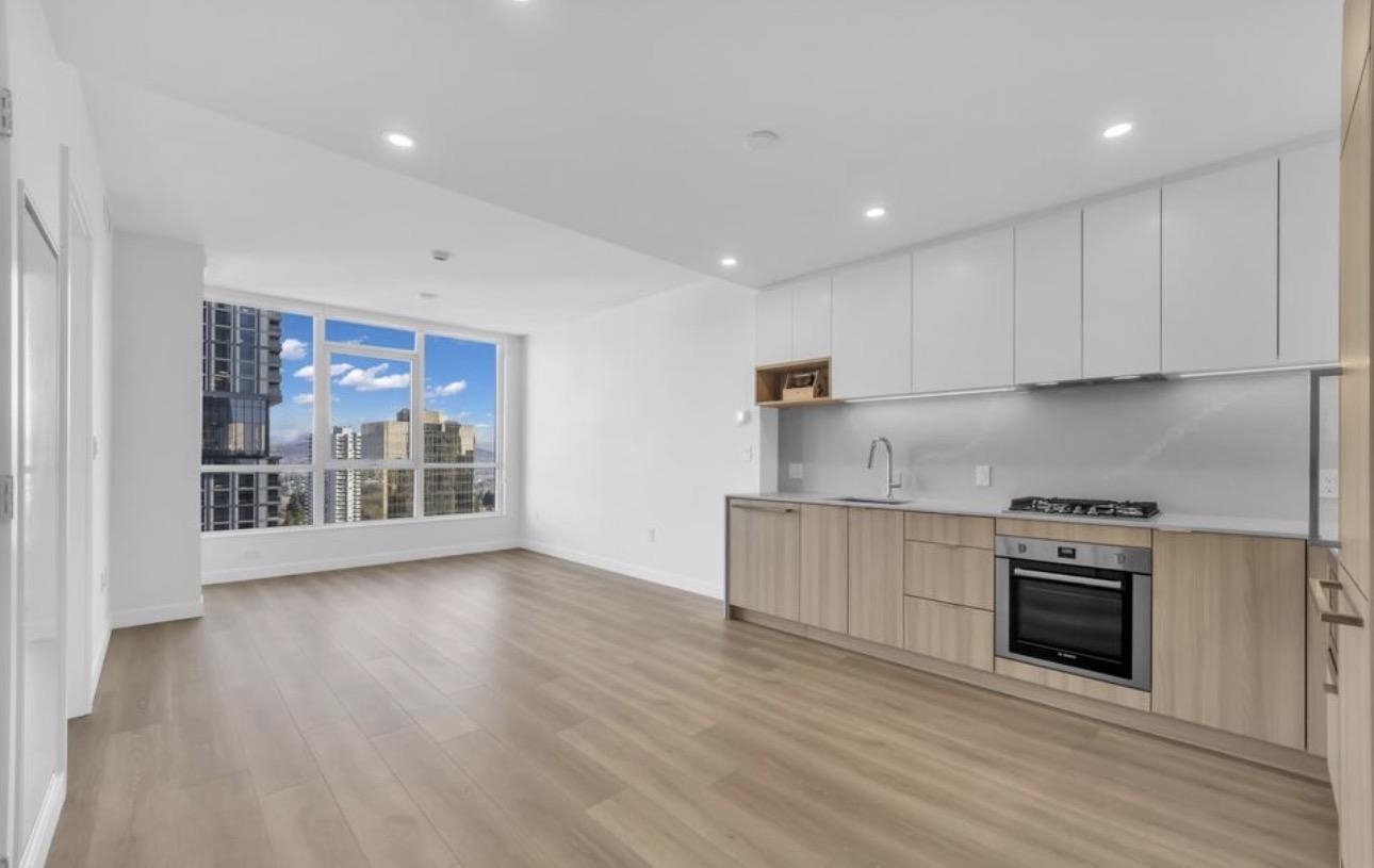 6087 Wilson Avenue, Burnaby 3