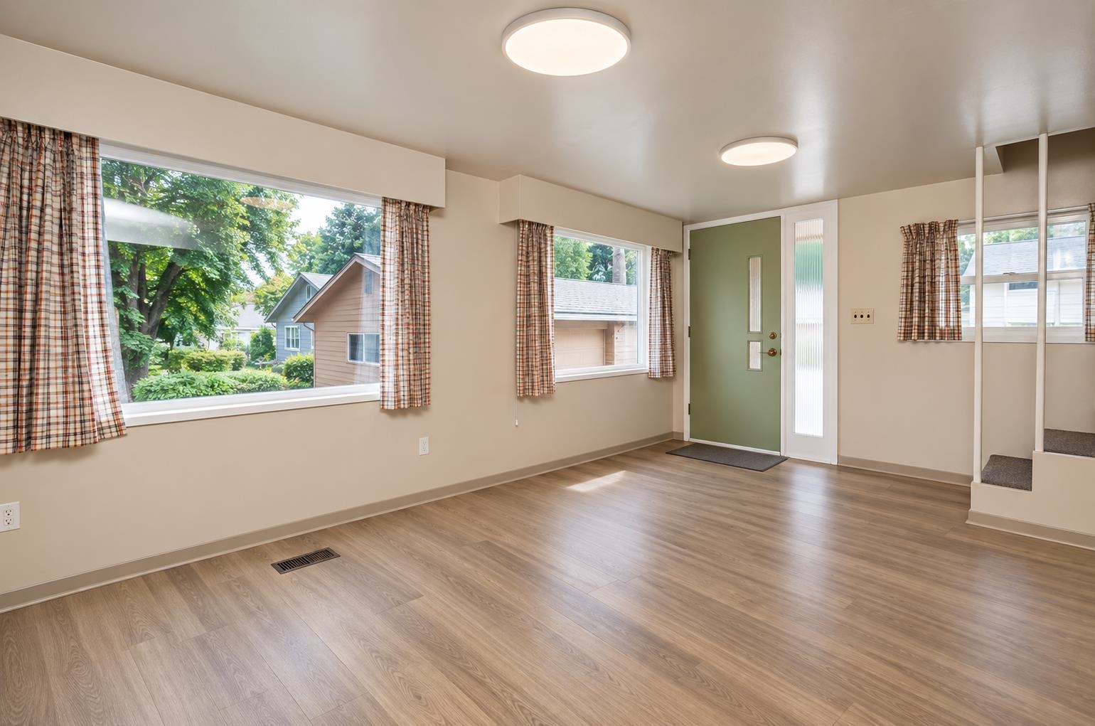 904 First Street, New Westminster 5