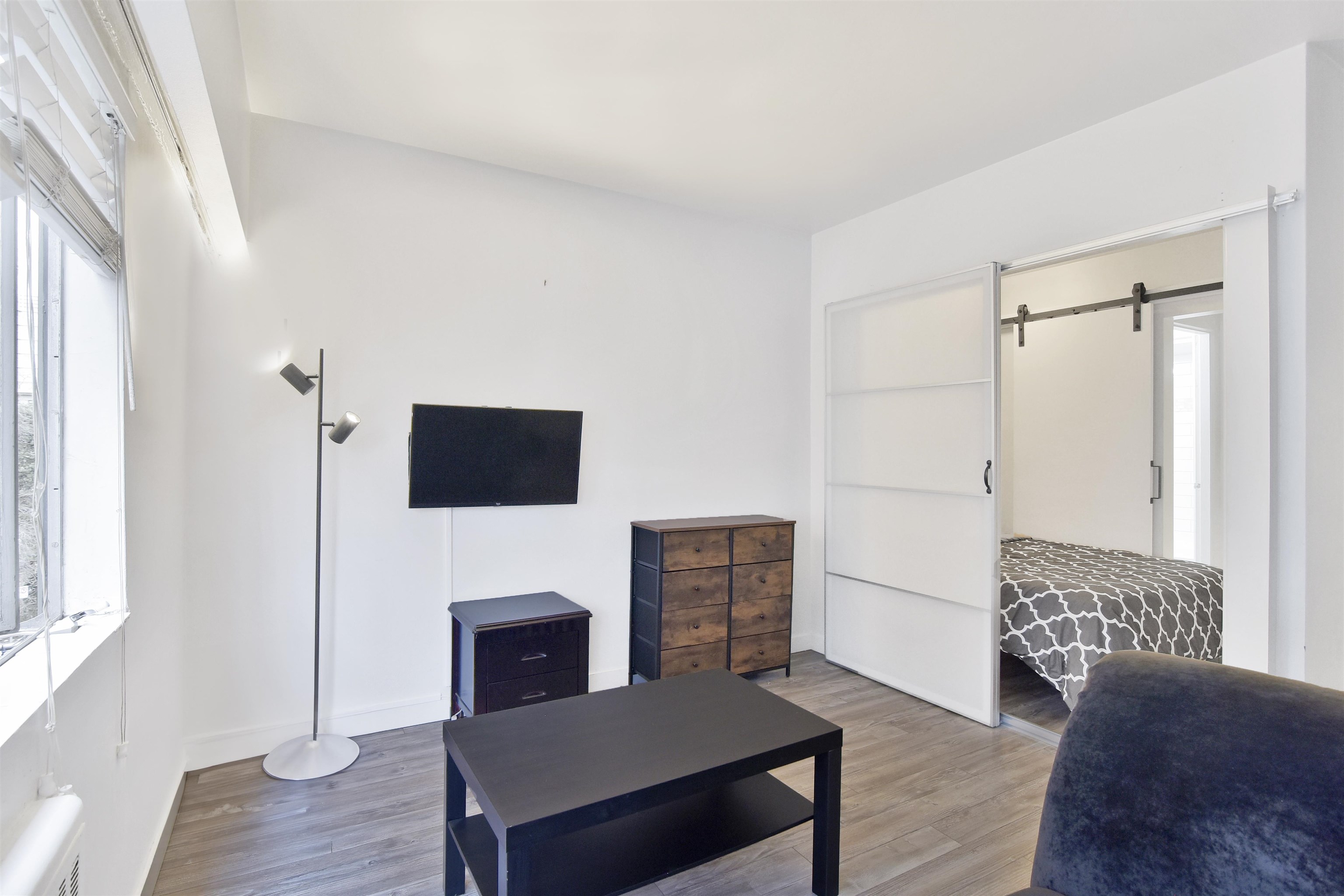 Unit 112 - 1540 Haro Street, Vancouver 5