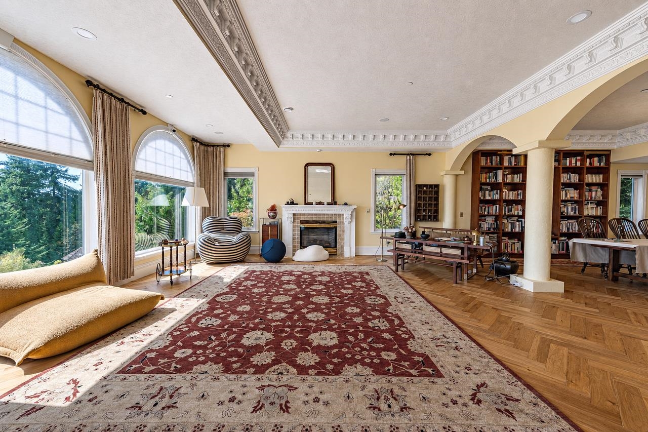 2379 Constantine Place, West Vancouver 4