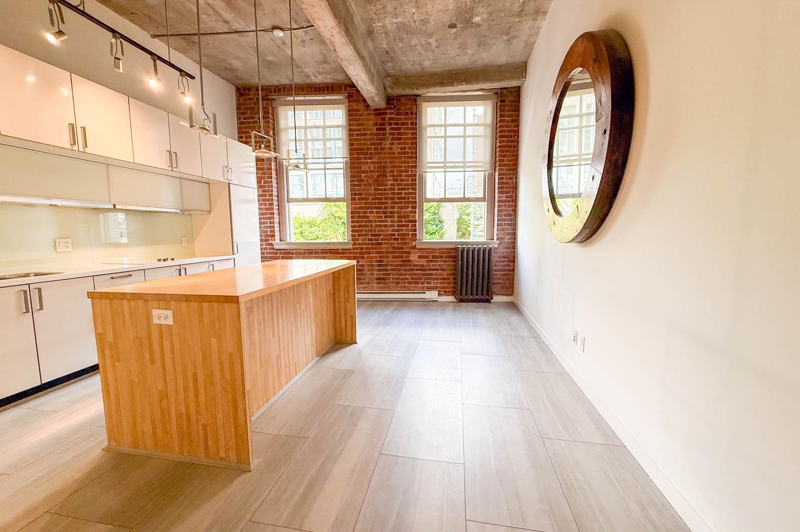 Unit 210 - 546 Beatty Street, Vancouver 5