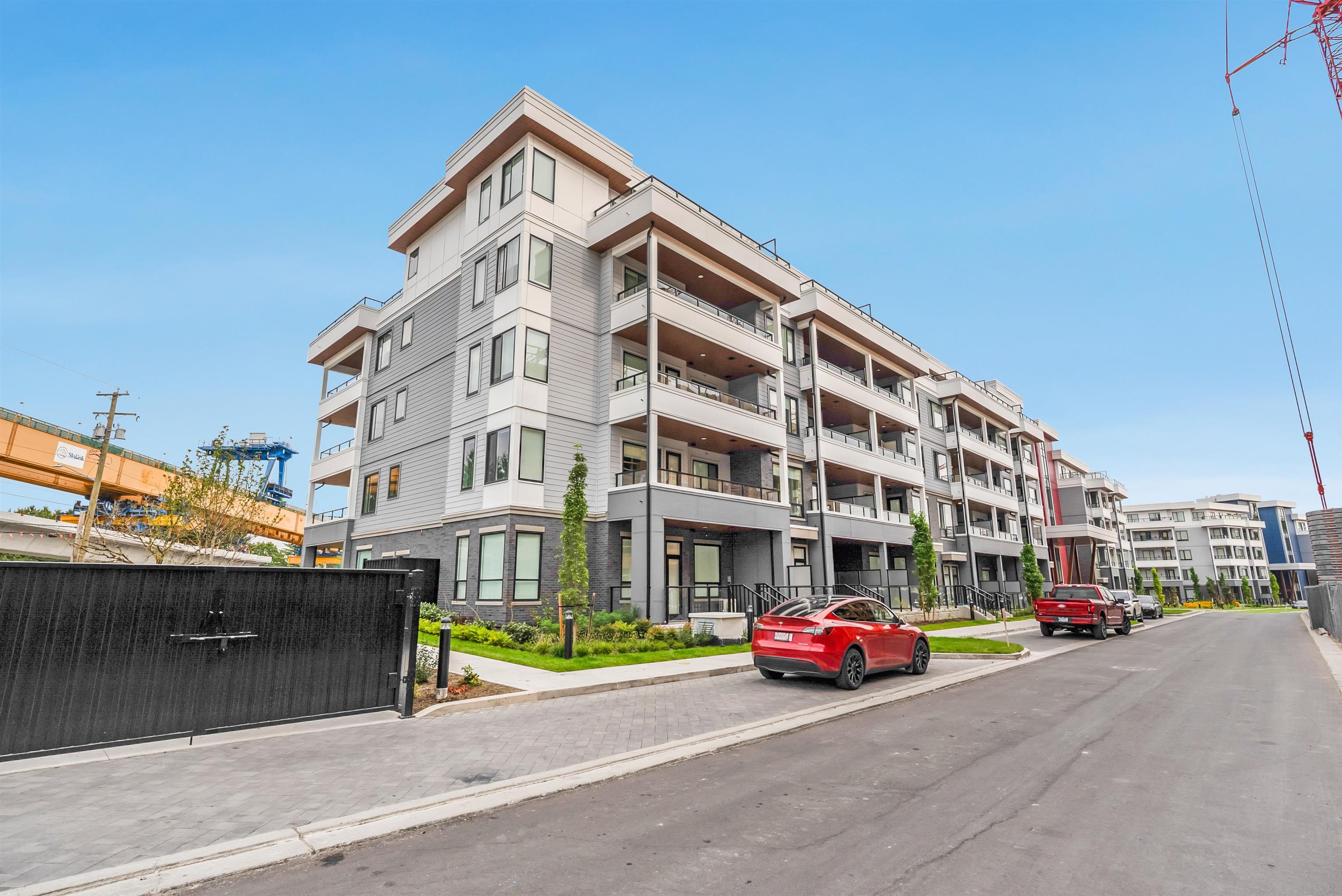 Unit 107 - 6270 Gosseberry Drive, Surrey 2