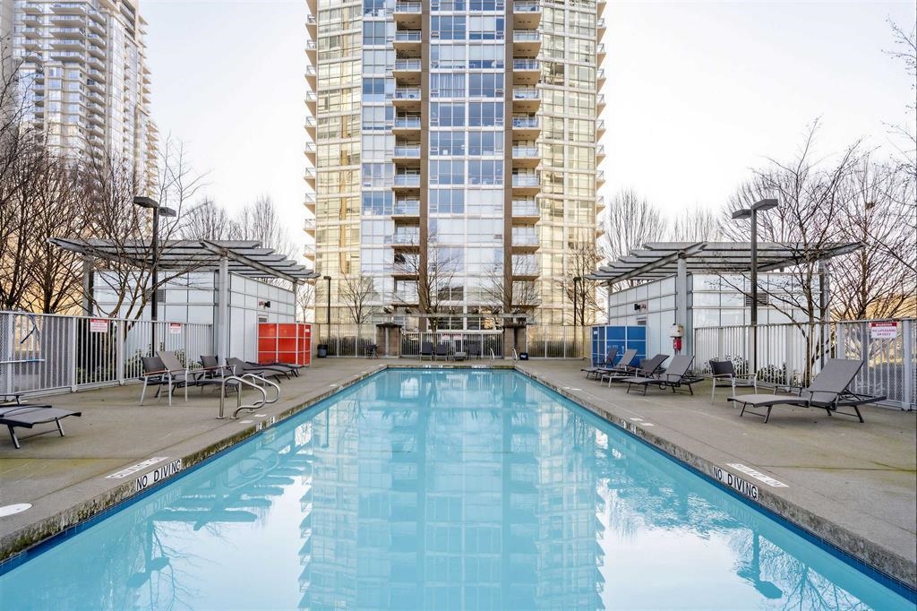 Unit 6xx - 2968 Glen Drive, Coquitlam 4