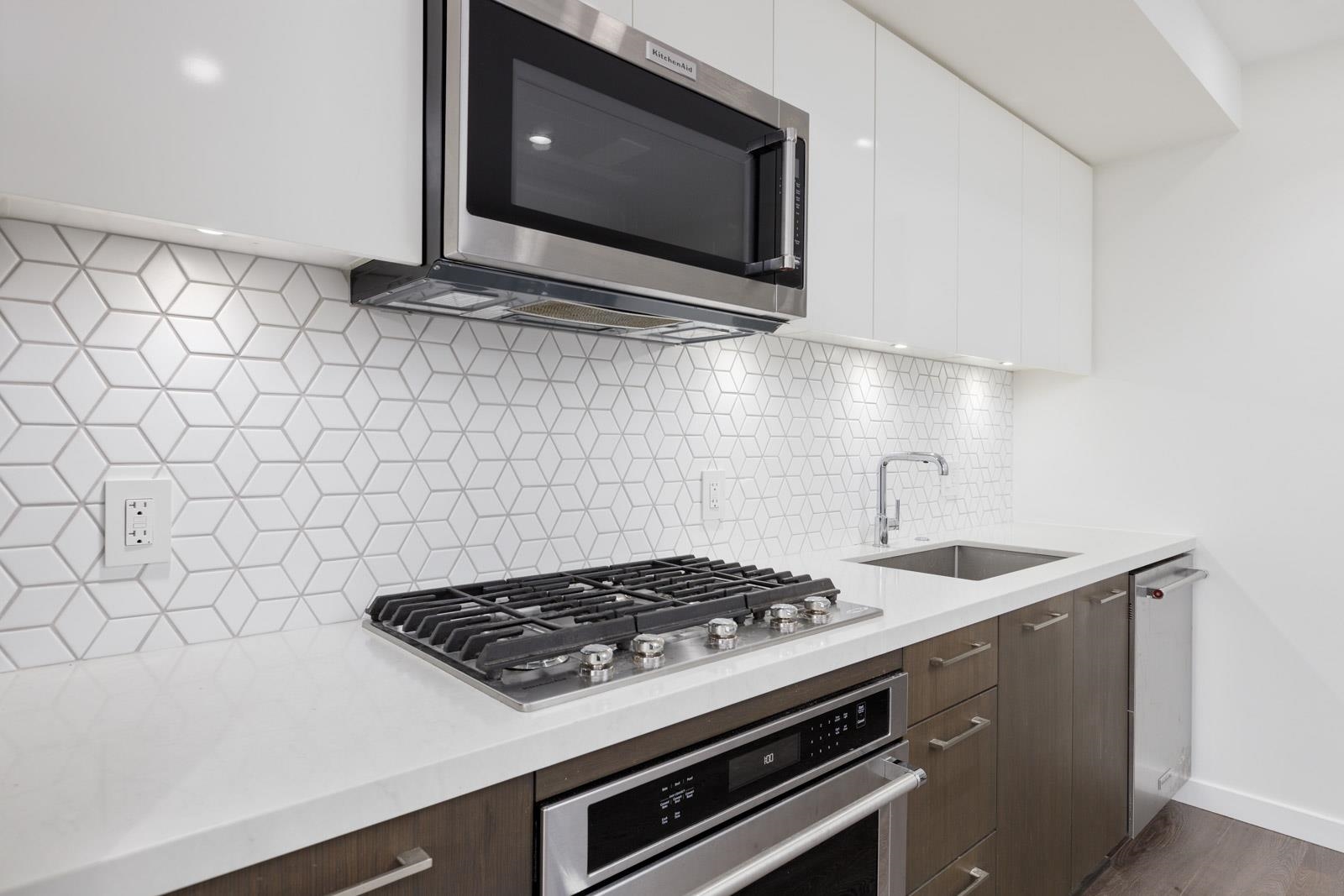 425 Great Northern Way, Vancouver 5