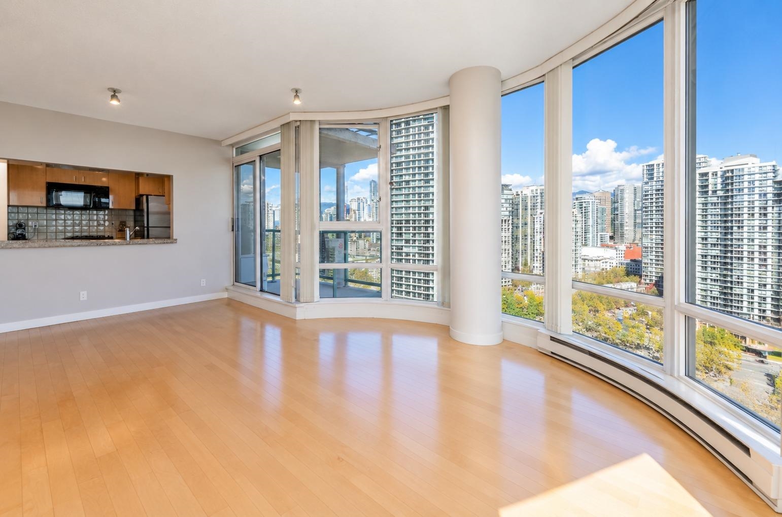 Unit 1907 - 1067 Marinaside Crescent, Vancouver 3