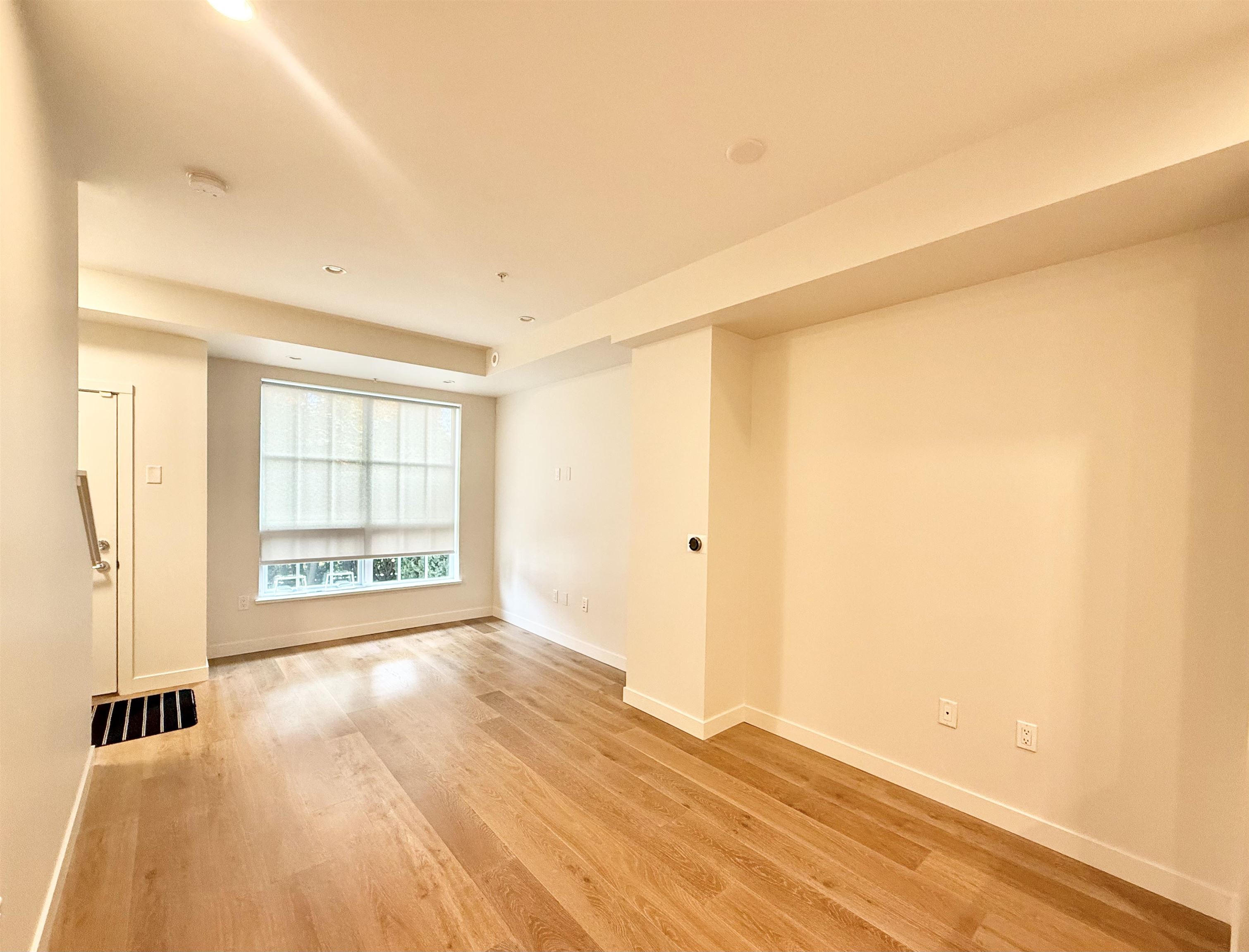 Unit 7923 - Oak Street, Vancouver 2