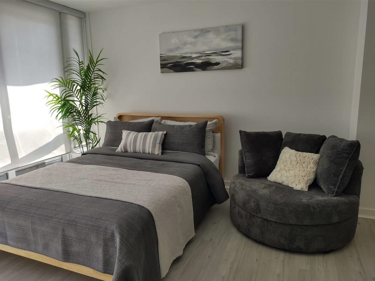 Unit 706 - 833 Seymour Street, Vancouver 4