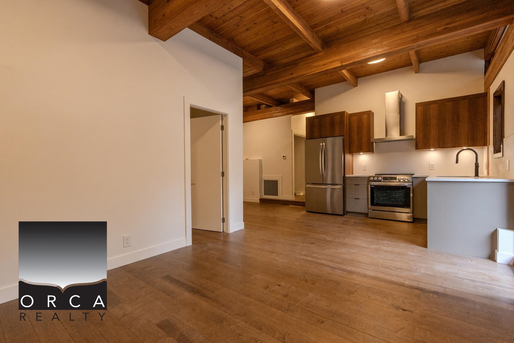 5363 Kew Cliff Road, West Vancouver 3