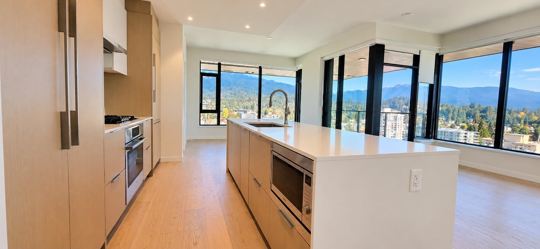 Unit 2103 - 128 15th Street W, North Vancouver 2