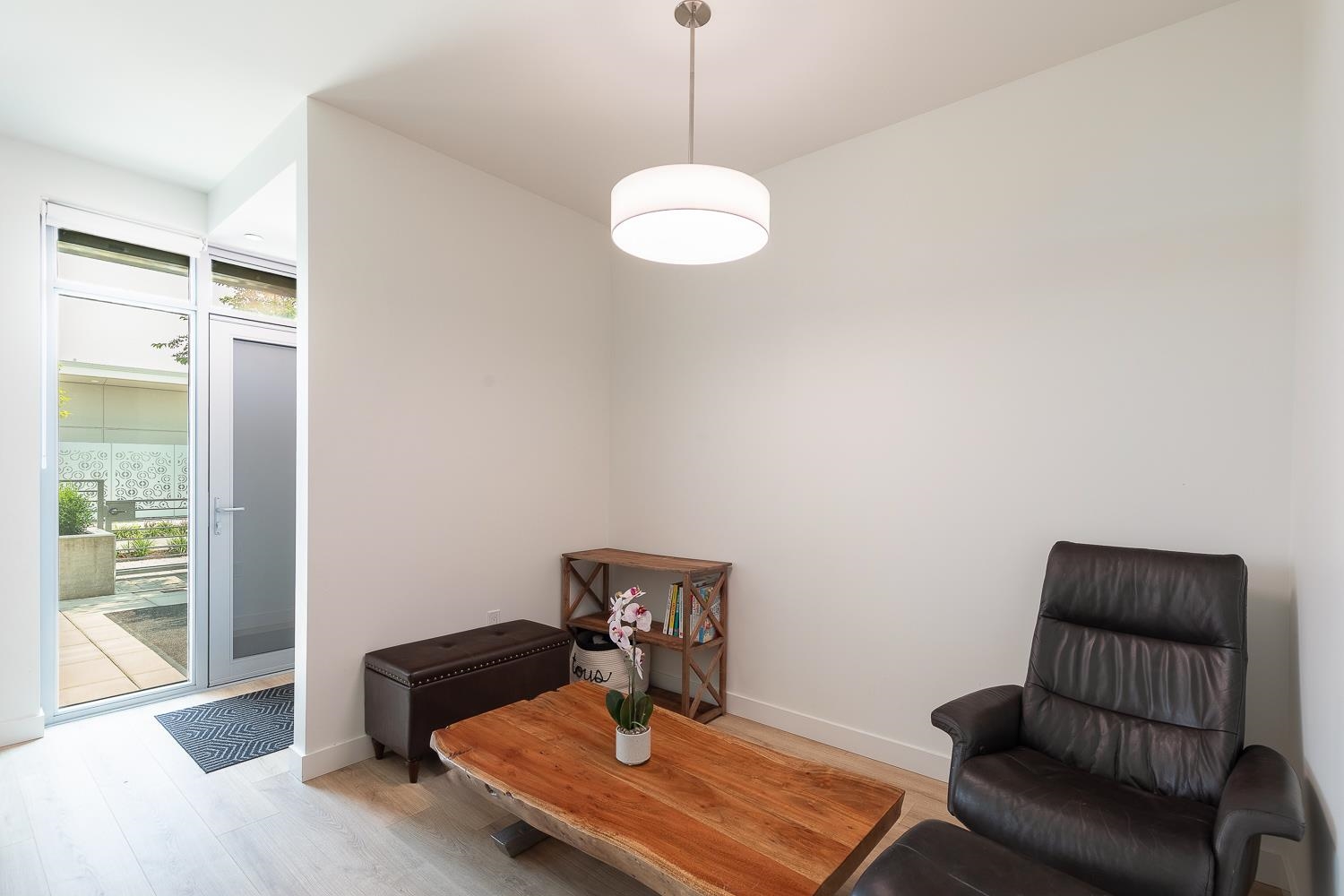 Unit 107 - 755 Harbourside Drive, North Vancouver 4